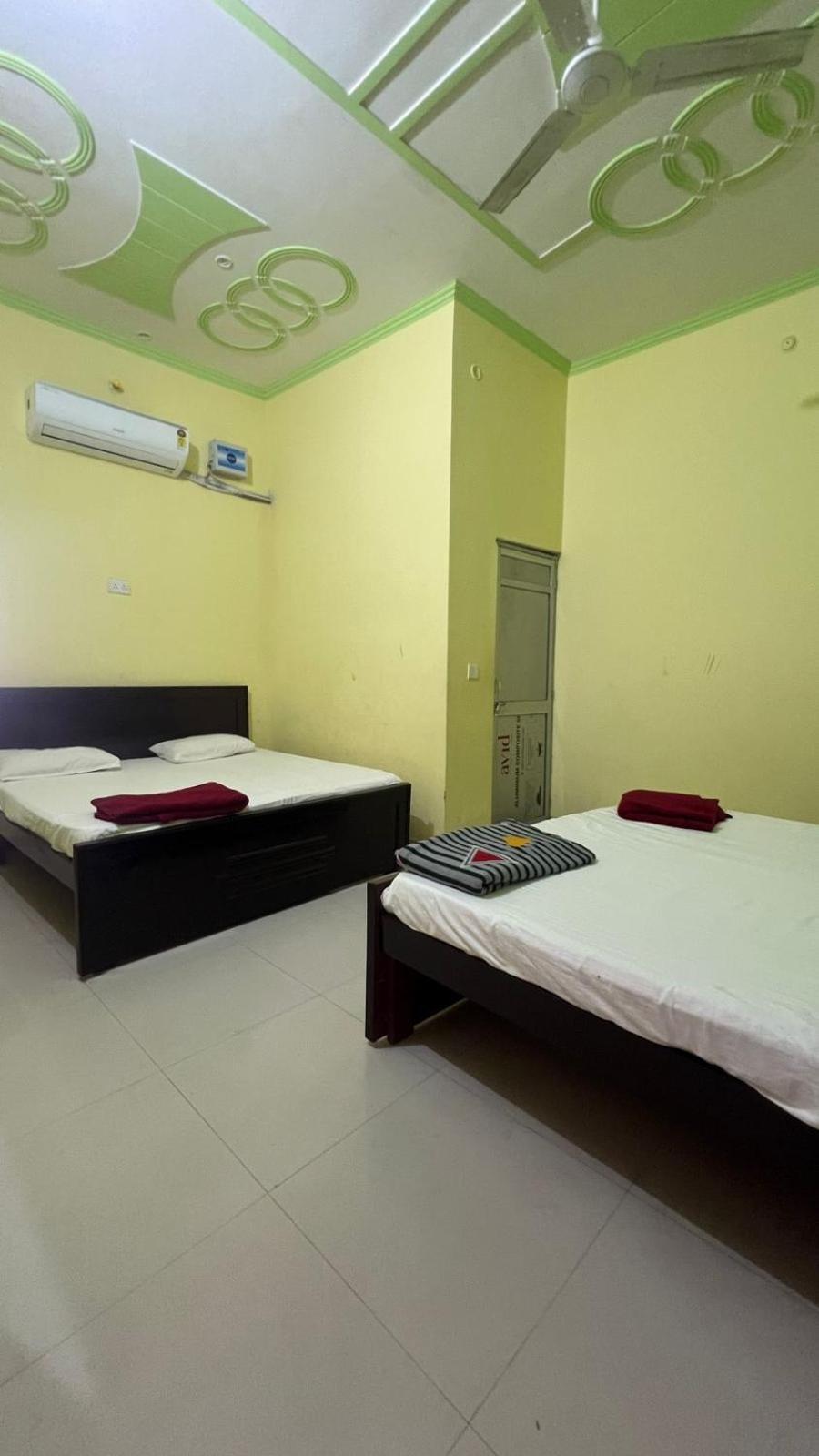 Hotel Vijay Palace Ayodhya Экстерьер фото