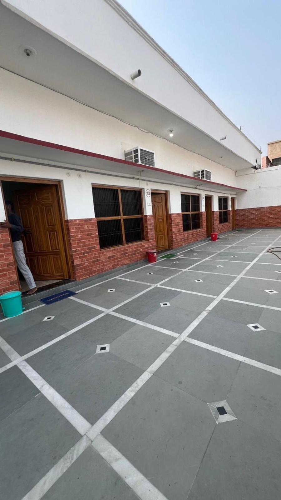 Hotel Vijay Palace Ayodhya Экстерьер фото